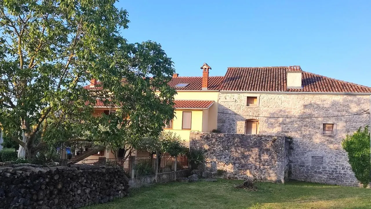 Apartment Dado Porec